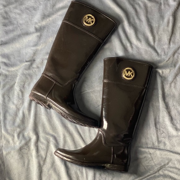 Michael Kors Shoes - Michael kors rain boots